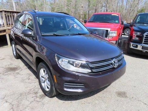 Used 2016 Volkswagen Tiguan SE FWD image 4