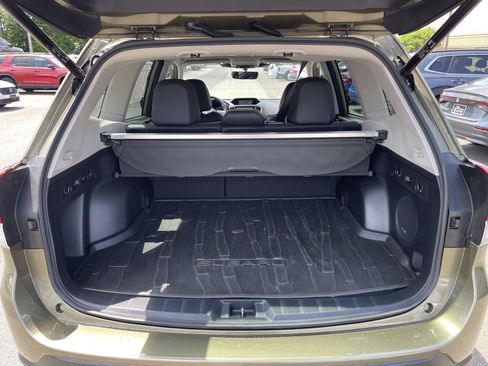 Used 2023 Subaru Forester Limited AWD/4WD image 18