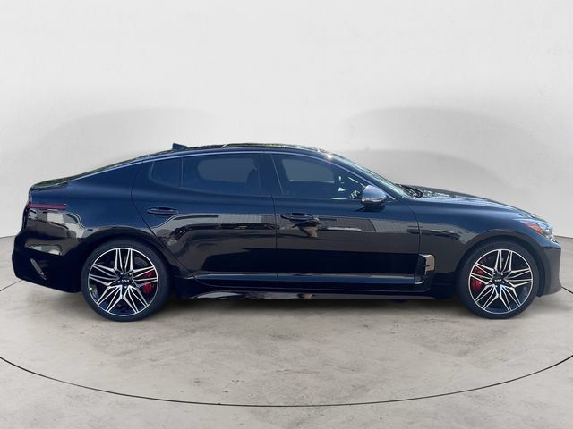 Used 2022 Kia Stinger GT2 AWD/4WD image 4