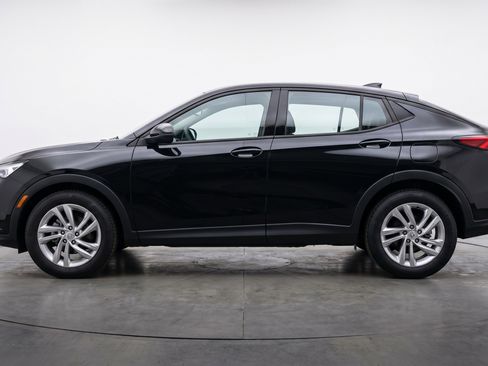 Used 2025 Buick Envista Sport Touring FWD image 5
