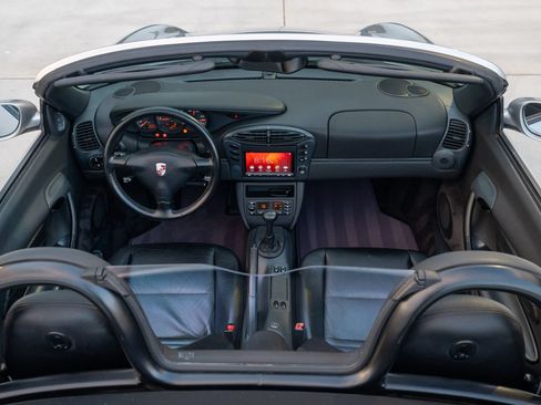 Used 1999 Porsche Boxster RWD image 48