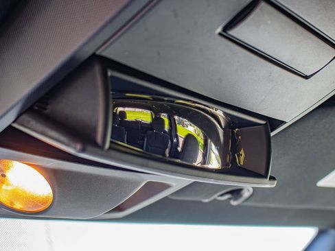 Used 2019 Dodge Grand Caravan SE FWD image 31