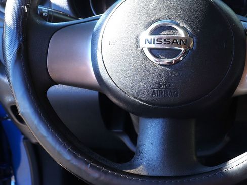 Used 2012 Nissan Versa SV image 49