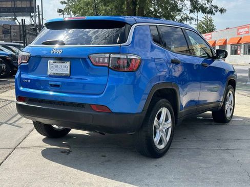 Used 2023 Jeep Compass Sport AWD/4WD image 5