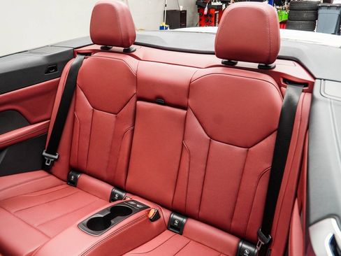 Used 2024 BMW M440i Convertible w/ Premium Package image 44