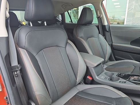 Used 2025 Subaru Crosstrek 2.5i Limited w/ Crosstrek Mirror Package image 30