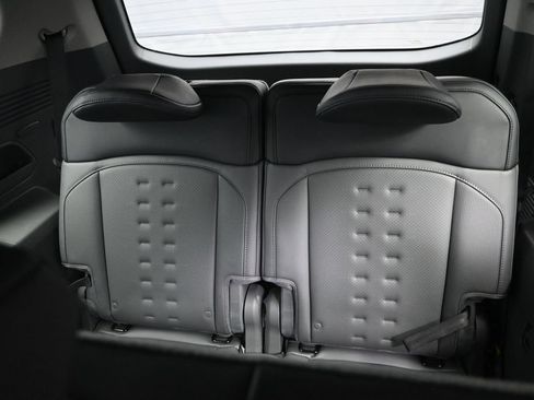 New 2026 Kia EV9 Wind AWD/4WD image 31