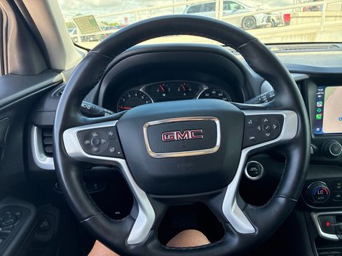 Used 2024 GMC Terrain SLT AWD/4WD image 25