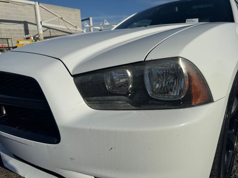Used 2013 Dodge Charger SXT w/ Blacktop Pkg RWD image 34