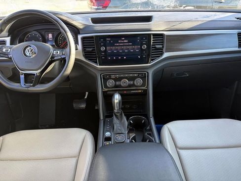 Used 2018 Volkswagen Atlas SEL image 25