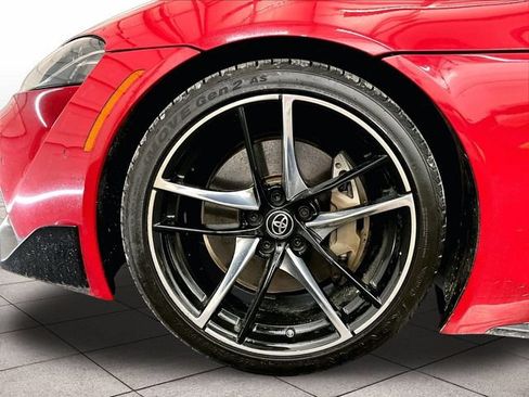 Used 2020 Toyota Supra w/ Driver Assist Package RWD image 9