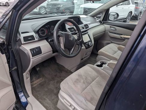 Used 2016 Honda Odyssey SE image 11