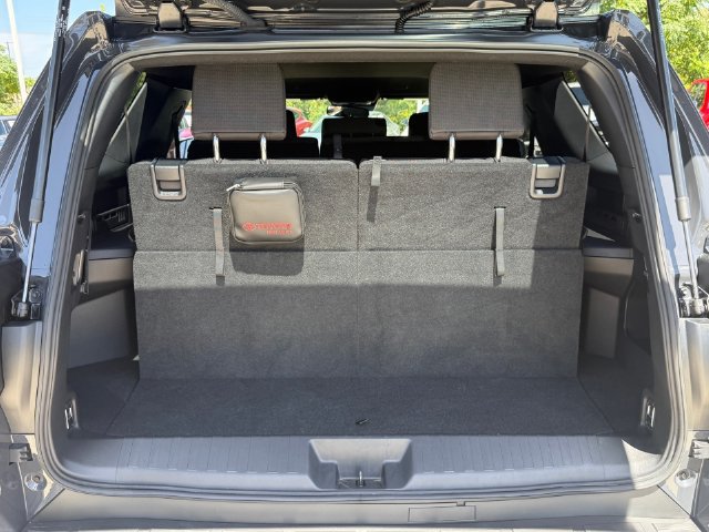 Used 2026 Toyota 4Runner SR5 AWD/4WD image 32