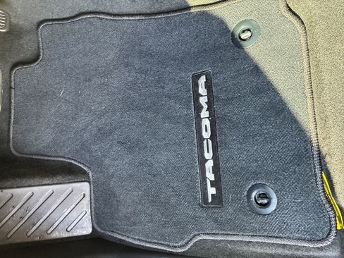 New 2026 Toyota Tacoma SR5 image 33