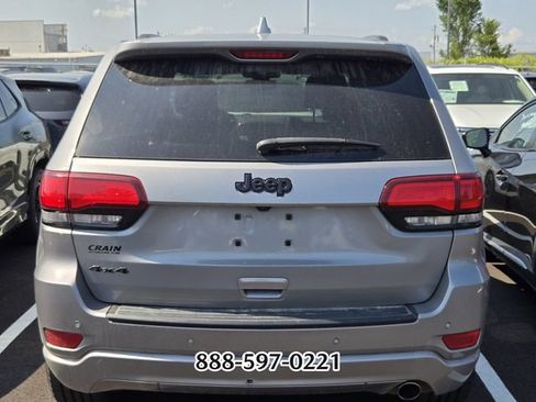 Used 2020 Jeep Grand Cherokee Altitude AWD/4WD image 5