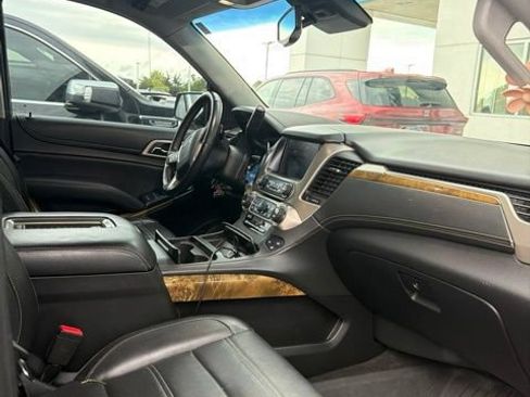 Used 2017 GMC Yukon Denali w/ Open Road Package AWD/4WD image 6