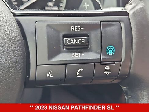 Used 2023 Nissan Pathfinder SL FWD image 25