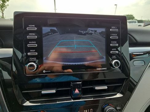 Used 2023 Toyota Camry SE FWD image 22