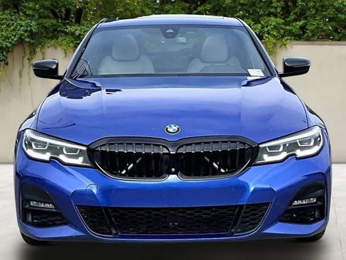 Used 2021 BMW 330i Sedan w/ M Sport Package RWD image 2