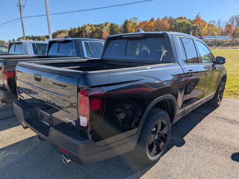 New 2026 Honda Ridgeline Black Edition image 9
