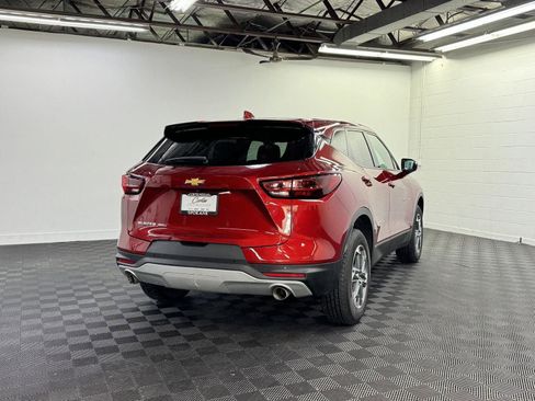 Used 2025 Chevrolet Blazer LT w/ Driver Confidence Package image 2