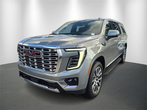 New 2026 GMC Yukon XL Denali image 2