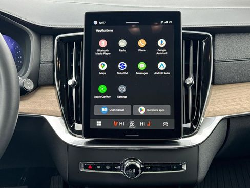 Used 2026 Volvo XC90 B6 Plus w/ Protection Package Premier image 14