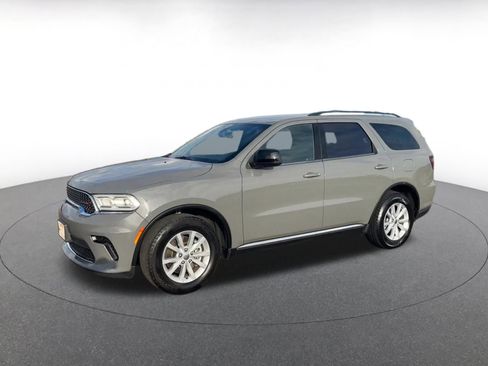 Used 2023 Dodge Durango SXT image 7
