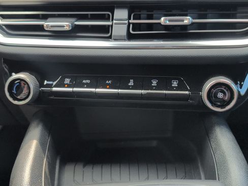 New 2026 Chevrolet Equinox EV LT FWD image 20