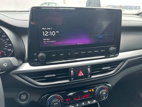 Used 2023 Kia Forte GT image 19