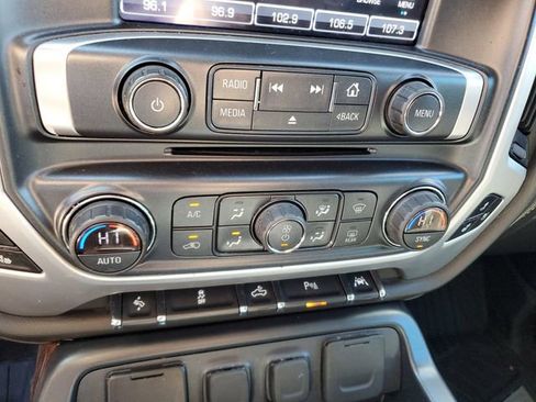 Used 2018 GMC Sierra 1500 SLT image 23