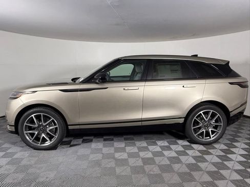 Certified 2026 Land Rover Range Rover Velar Dynamic SE AWD/4WD image 3