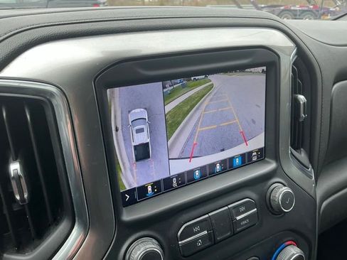 Used 2021 Chevrolet Silverado 1500 LTZ w/ Technology Package AWD/4WD image 2