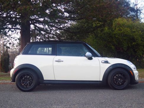 Used 2012 MINI Cooper Hardtop image 5