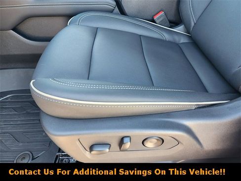 New 2026 GMC Yukon Elevation image 18