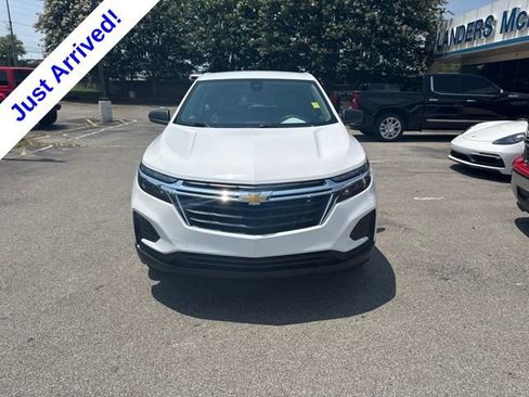 Used 2023 Chevrolet Equinox LS FWD image 8