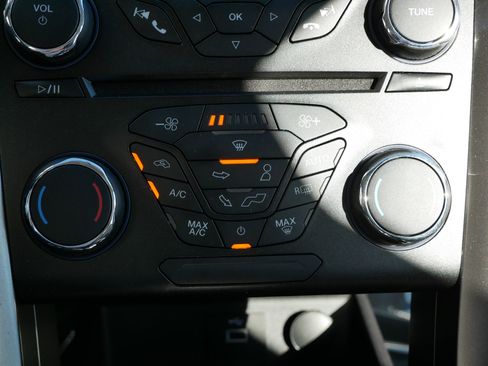 Used 2018 Ford Fusion S image 15