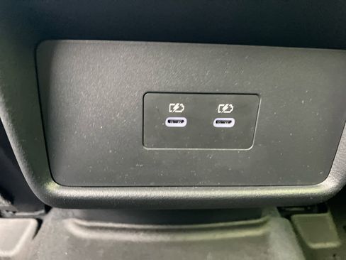 Used 2024 Nissan Rogue SL image 36