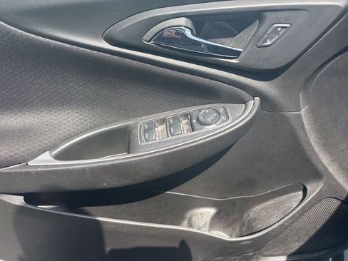 Used 2023 Chevrolet Malibu LT image 11