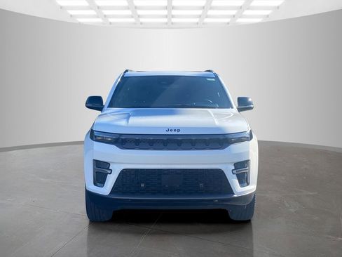 New 2026 Jeep Grand Wagoneer Limited image 4