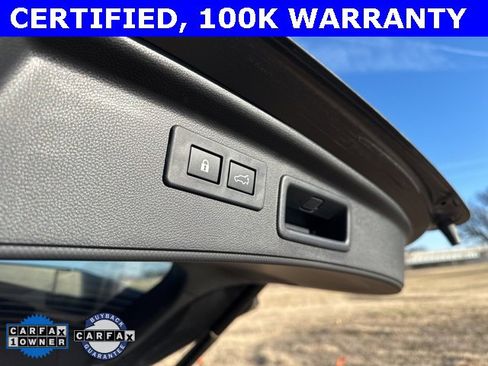 Used 2025 Subaru Forester Wilderness w/ Convenience Package image 9