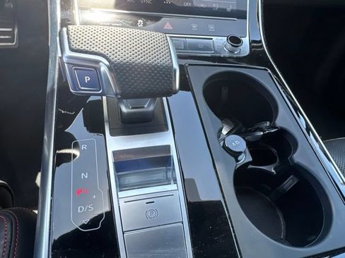 Used 2025 Audi SQ7 Prestige AWD/4WD image 12