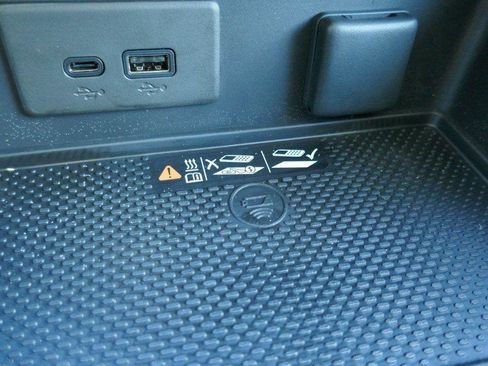 New 2026 Buick Envision Sport Touring image 21