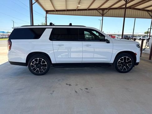 Used 2021 Chevrolet Suburban RST w/ Luxury Package RWD image 9