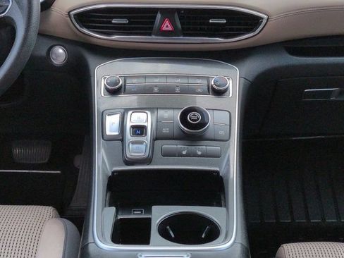 Used 2022 Hyundai Santa Fe SEL FWD image 18