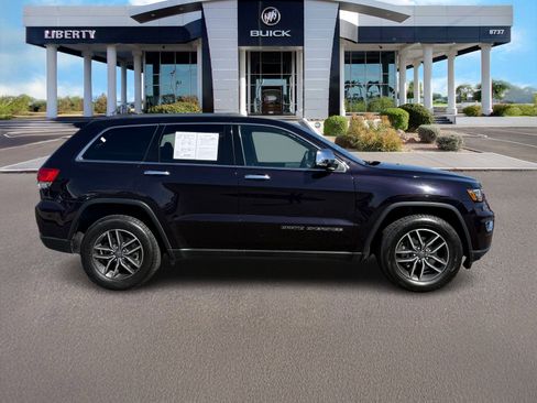 Used 2019 Jeep Grand Cherokee Limited w/ Luxury Group II RWD image 2