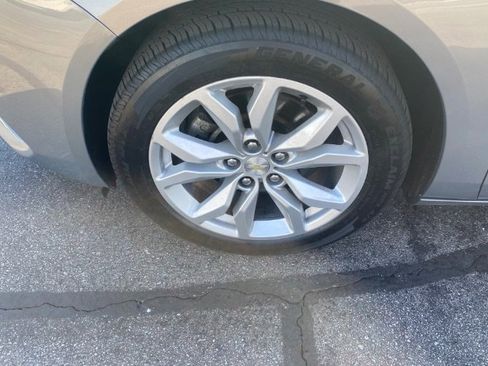 Used 2019 Chevrolet Impala LT image 19