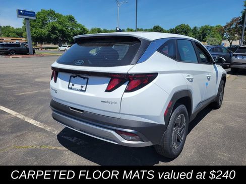 New 2026 Hyundai Tucson Blue SE AWD/4WD image 3