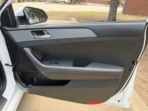 Used 2018 Hyundai Sonata ECO FWD image 9