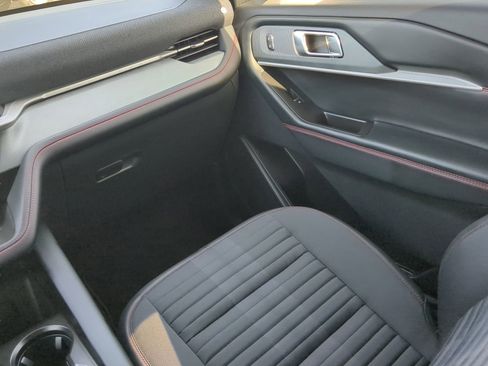 New 2026 Ford Explorer ST-Line image 56